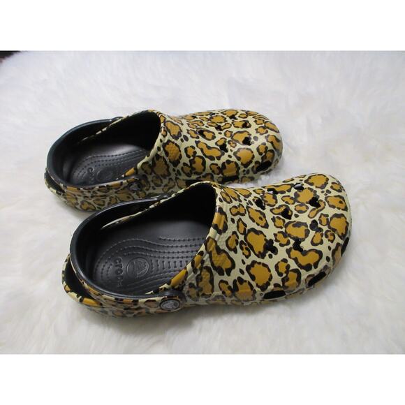 Disney Parks Animal Kingdom Mickey CROCS Animal PRINT AOP Men 8 /Women 10 - Picture 1 of 16